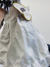 Load image into Gallery viewer, 17" Granny (Imperfect 897)