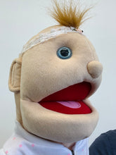 Load image into Gallery viewer, 25" Baby Girl (Imperfect 949)