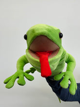 Load image into Gallery viewer, 30" Gecko (imperfect 1000)