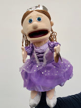 Load image into Gallery viewer, 14" Princess (Imperfect 1016)
