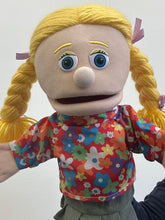 Load image into Gallery viewer, 14" Cindy (Imperfect 1104)