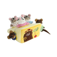 Load image into Gallery viewer, Mouse Puppets, Family in Cheese (6.5")