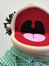 Load image into Gallery viewer, 25&quot; Kenny (Imperfect 860)
