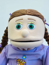 Load image into Gallery viewer, 30&quot; Amy (Imperfect 947)
