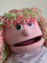 Load image into Gallery viewer, 25&quot; Kimmie (Imperfect 1099)
