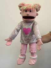 Load image into Gallery viewer, 25&quot; Kimmie (Imperfect 1134)
